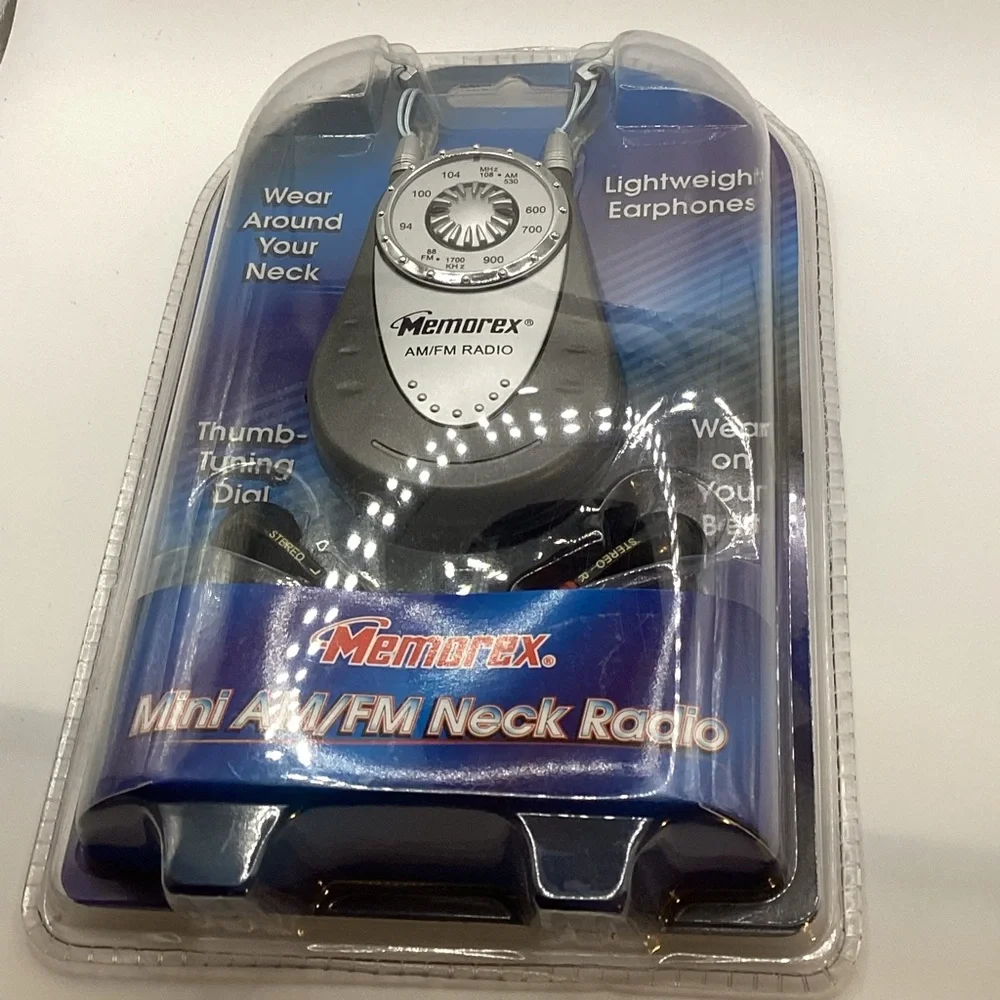 Memorex Black Mini AM/FM Neck Radio